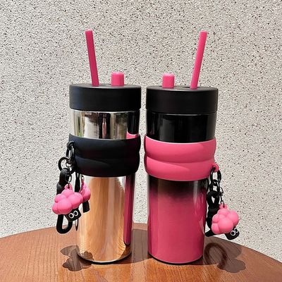 Toutes les personnes compétentes vont adorer cette tasse thermos de grande capacité pour les activités de plein air