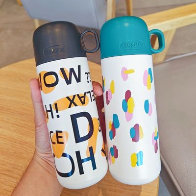 Bouteilles à vide de couleur personnalisées 500 ml en acier inoxydable, thermos isolé avec couvercle