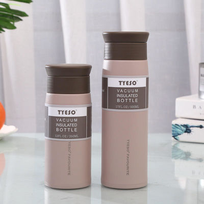 Un tampon isolé sous vide en acier inoxydable de 500 ml, écologique et disponible en stock