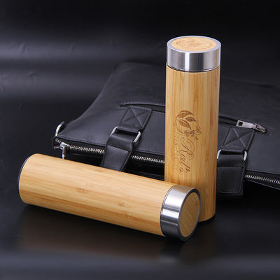 Bouteille d'eau en acier inoxydable à double paroi Logo Bambou Vacuum Isolé Sport Bouteille thermique pour tous