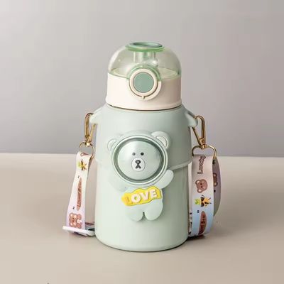 Activité en plein air dessin animé design 500 ml en acier inoxydable enfants thermos tasse avec couvercle de paille