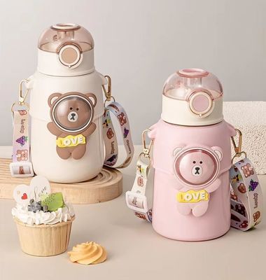 Activité en plein air dessin animé design 500 ml en acier inoxydable enfants thermos tasse avec couvercle de paille