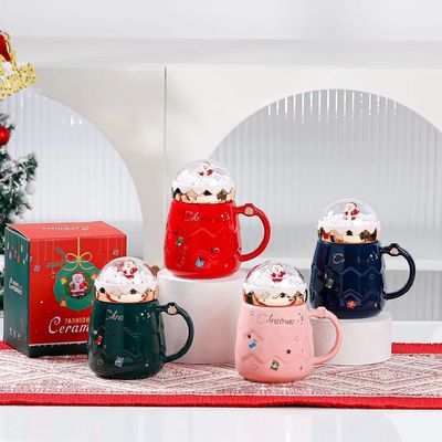 2024 Jolie boule de neige de Noël Set cadeau tasse en céramique avec tous les accessoires et tasse mignonne