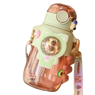Style Boisson Sports Ours dessin animé Enfants Outdoor 680ml Bouteille d'eau en plastique avec paille