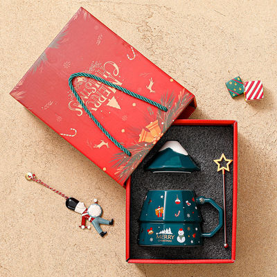 Design d'arbre de Noël Carton animé Ceramique tasse cadeau boîte avec cuillère de couvercle dans le style américain