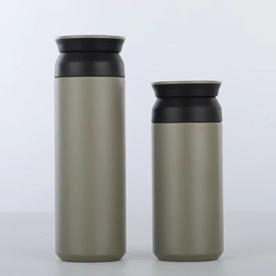 Fabrication en acier inoxydable 304 Logo personnalisé Bouteille d'eau isolée colorée pour votre