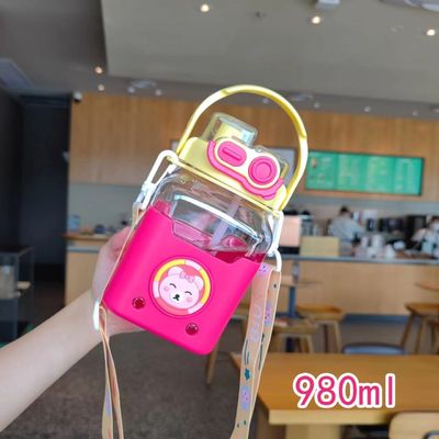 Coupe de paille carrée pour enfants de grande capacité avec méthode de débit direct d'eau potable