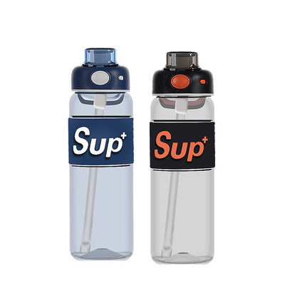 Couche anti-corrosion équipée d'une tasse d'eau de 650 ml 780 ml de grande capacité avec paille et couvercle