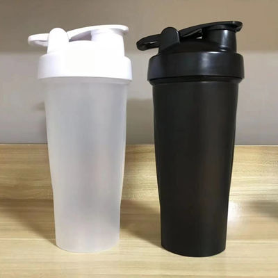 Fitness Sports Bouteille d'eau en plastique sans BPA 700 ml Bouteille de shaker sportif Logo personnalisé Gym