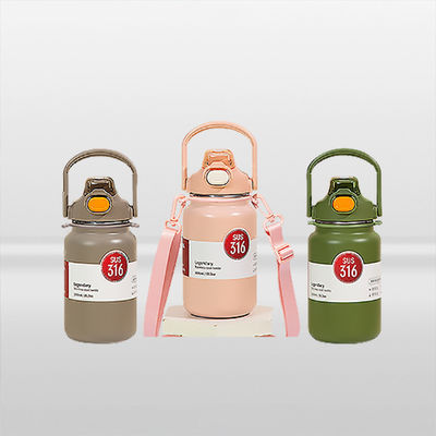 304 316 Bouteille d'eau en acier inoxydable pour enfants Logo rose 418g Bouteille à vide isolée en paille
