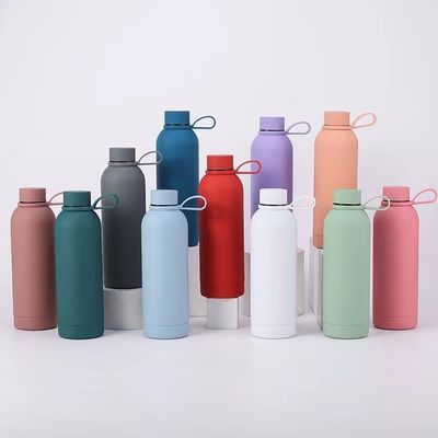 Bouteille d'eau isolée en acier inoxydable 304 à double paroi sans BPA pour tasses de sport