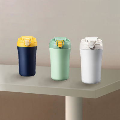 2023 Voyage en plein air Essentiel thermos à vide en acier inoxydable à double couche avec poignée