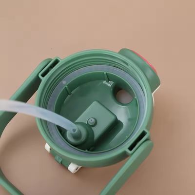 Design de dessins animés 800ml Grand ventre Coupe isolée enfant mignon bouteilles sous vide Thermos avec paille