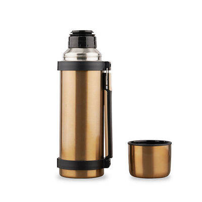 Une tasse à vide isolée Kawaii de 1200 ml, parfaite pour l'eau chaude et le café en déplacement.