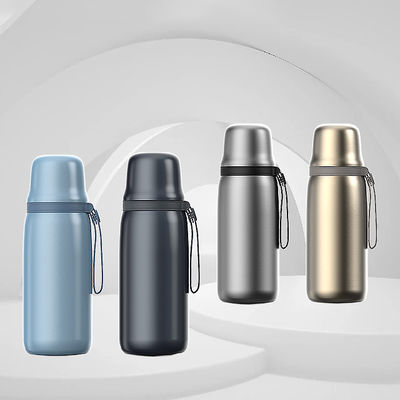 650 ml de capacité Bouteille à vide à double paroi en acier inoxydable
