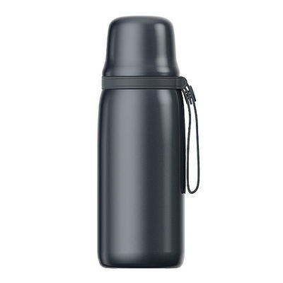 650 ml de capacité Bouteille à vide à double paroi en acier inoxydable