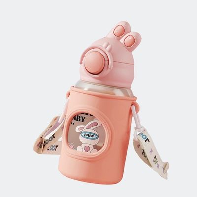 680ml Cartoon Straw Silicone Couverture en cuir Bouteille d'eau isolée sous vide Pour enfants Enfants