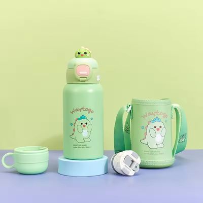 Bouteille d'eau à sangle portable avec couvercle