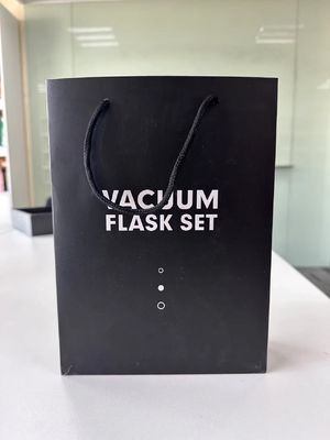 Commercial 304 étain à vide flacon cadeau ensemble une tasse deux couvercles boîte cadeau bouteille d'eau