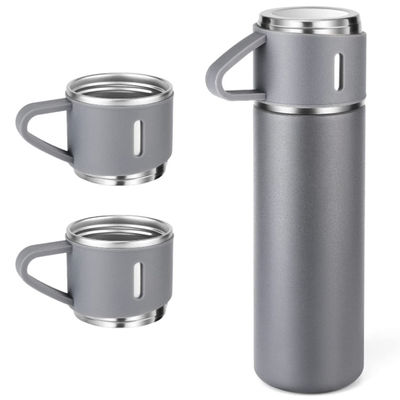 Bouteilles d'eau isolées avec 2 tasses Logo personnalisé Ensemble cadeau tasse de voyage en acier inoxydable