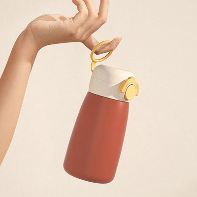 Bouteille d'eau isolée à double consommation Logo personnalisé Mini-bouteille au design mignon