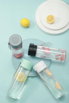 TOUR Bouteille d'eau en plastique recyclable 600 ml 800 ml avec horodatage pour les activités de plein air