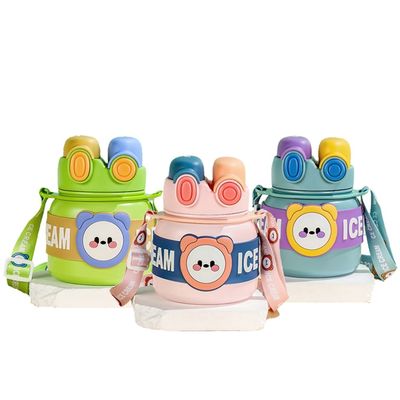 Production Coupe pour enfants Thermos portable 850 ml Bouteille d'eau en acier inoxydable avec paille