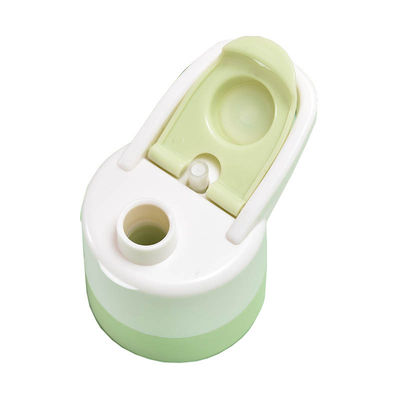 Vendez directement des tasses d'eau en plastique de sport simple avec une capacité de 750 ml