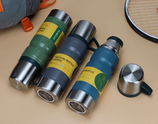 680 ml de bouteille à vide en acier inoxydable parfait pour la promotion des affaires 3 couvercles inclus