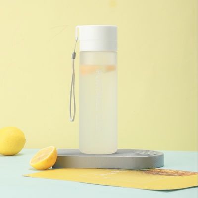Bouteille d'eau en plastique transparent pour enfants avec logo personnalisé sans BPA et boisson directe