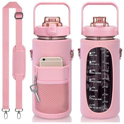 Bouteille d'eau de 2 litres adaptée aux voyages avec un manchon de rangement et un marqueur d'heure