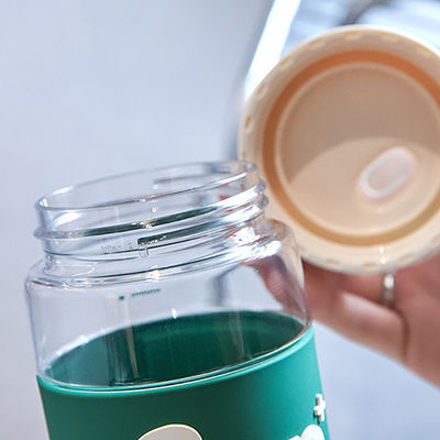 650 ml et 780 ml Capacité Design frais Bouteilles d'eau mince avec deux voies Couvercle