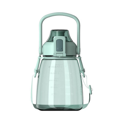 Accessoires pour les voyages en plein air Grip de main personnalisé sans BPA Bouteille d'eau pour enfants avec paille