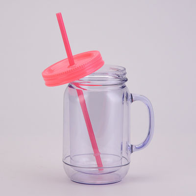 Coupe à boisson en plastique unisexe avec poignée et paille Capacité 501-600 ml Conception portable