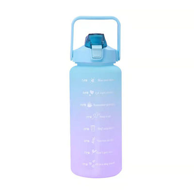 Bouteille d'eau motivationnelle avec marqueur d'heure et paille pour le camp d'activités en plein air