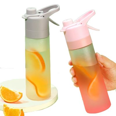 Bouteille d'eau adaptée aux voyages Bouteille sportive à pulvérisation portable durable pour enfants