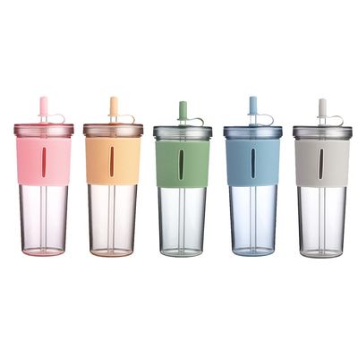 Coupe à eau de paille de grande capacité résistante à la chaleur avec couvercle en silicone transparent