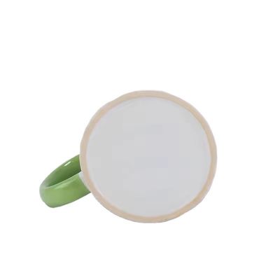 Couche thermique à double couleur pour le café