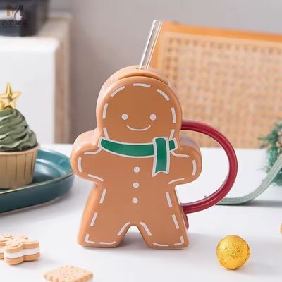 Une tasse en céramique en forme de pain d'épice durable, une tasse de Noël vintage pour la famille et les amis