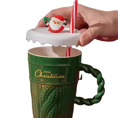2024 tasse d'eau de Noël en céramique avec couvercle et paille pour le bureau maison tasse à boire design de cadeau pour enfants