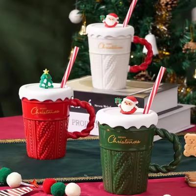 2024 tasse d'eau de Noël en céramique avec couvercle et paille pour le bureau maison tasse à boire design de cadeau pour enfants