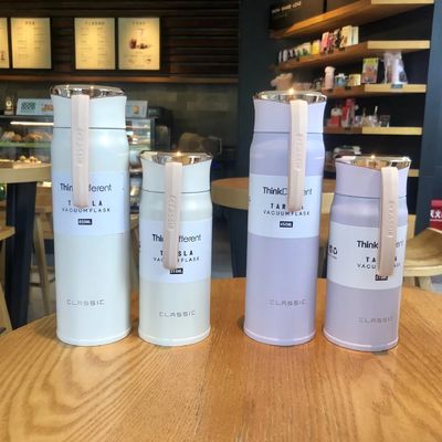 Bouteille d'eau en acier inoxydable à double paroi isolée 450 ml Garde la boisson chaude froide pendant des heures
