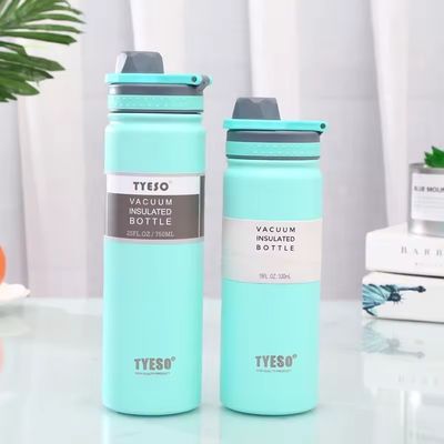Logo personnalisé accepté Bouteille thermique en acier inoxydable à double paroi pour les activités de plein air
