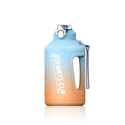 50oz Grandes capacités de couleur en plastique en plastique pour les sports de plein air et le fitness