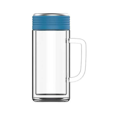 Coupe d'eau isolée en verre transparent de style classique avec poignée et compartiment à thé