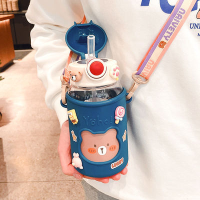 Coupe en plastique portable créative pour étudiants et enfants Bouteille d'eau de paille imperméable