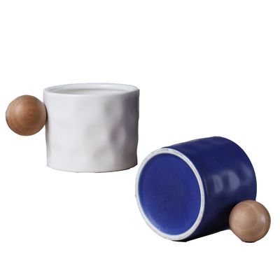 Accessoires à main 330 ml tasse à café en céramique avec poignée en bois