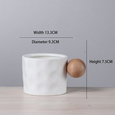 Accessoires à main 330 ml tasse à café en céramique avec poignée en bois