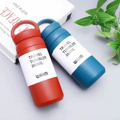 Bouteilles d'eau isolées en acier 500 ml Bouteille sous vide Bouteille de voyage pour les sports Bouteille d'eau