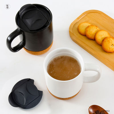 Type de tasse de café en céramique de bois